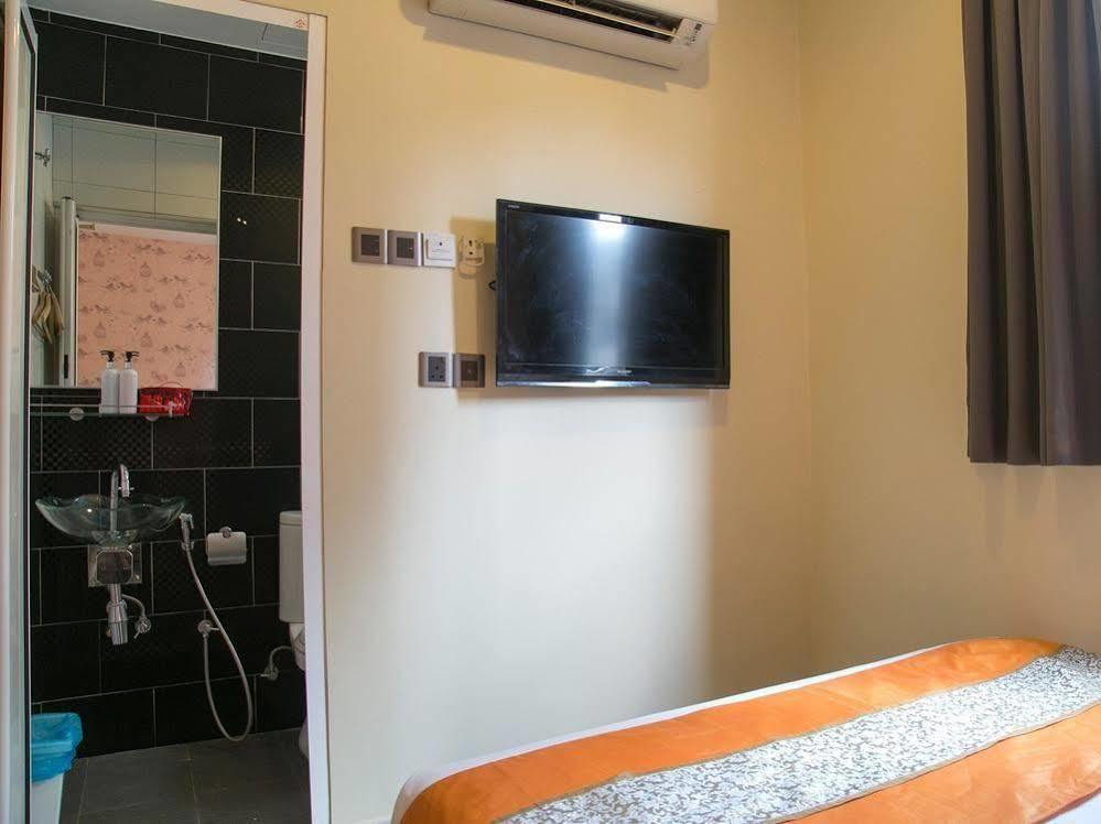 Oyo Rooms Maharajalela Monorail Station Kuala Lumpur Bagian luar foto